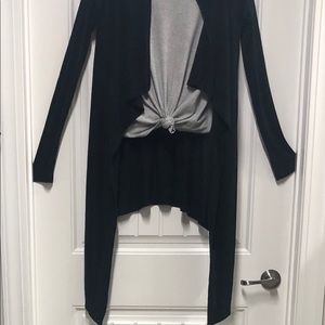 🌸 Banana Republic Cardigan ONLY